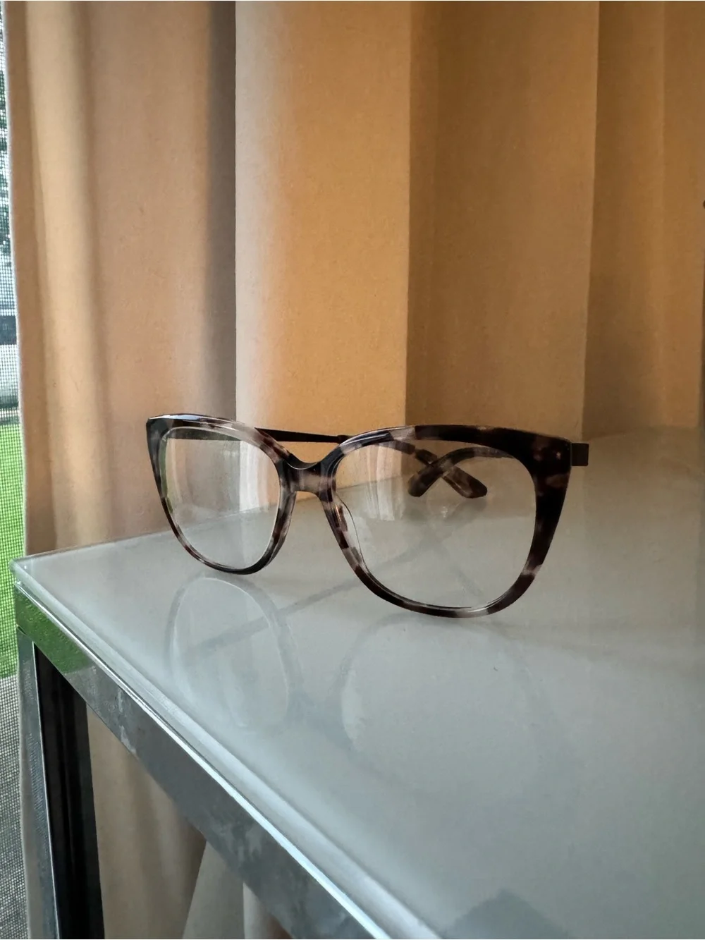 Calvin Klein Women's Tortoiseshell Cat-Eye Glasses (Prescription Unknown!!)